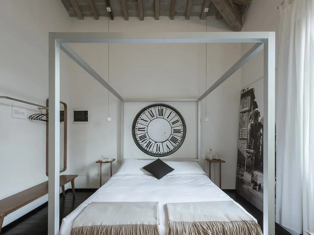 Apartments Florence-Floroom Pavone 0*, Florence Italy