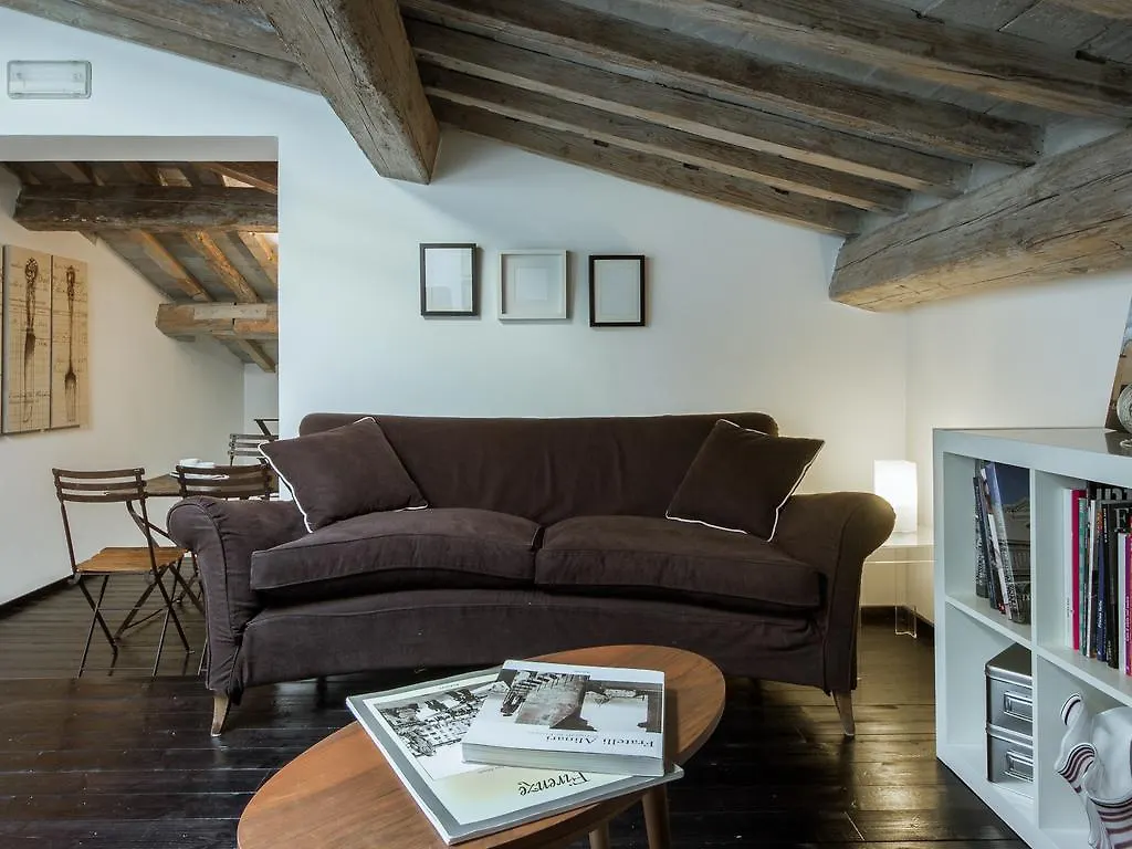 Apartments Florence-Floroom Pavone 0*, Florence